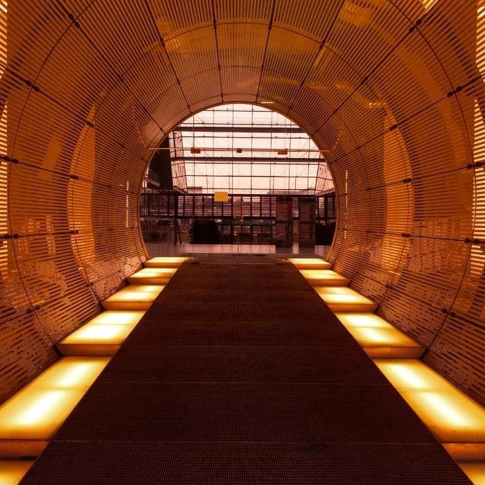 Construccion y refuerzo de Túneles de GFRP Polimero reforzado con fibra de vidrio PRFV